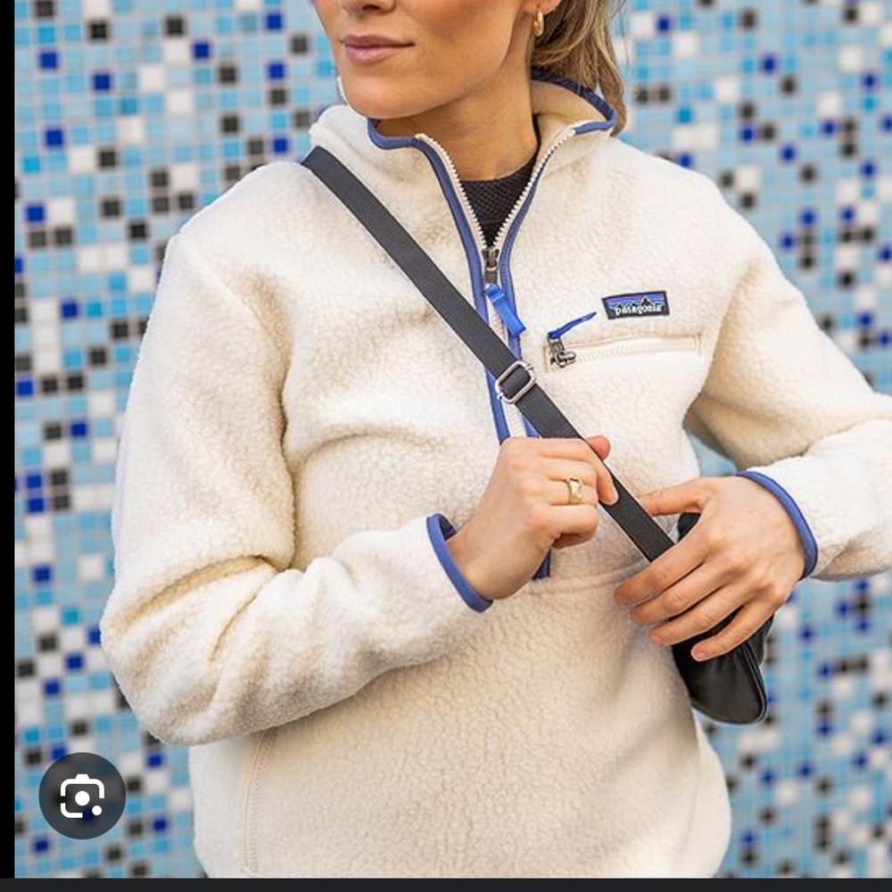 Patagonia Retro Pile Marsupial Pullover - women’s medium